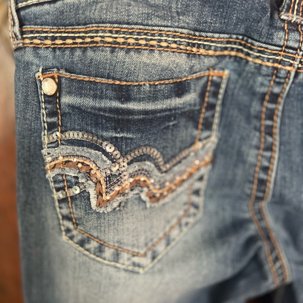 Wallflower Skinny Distressed Jeans - Picture 2 of 6